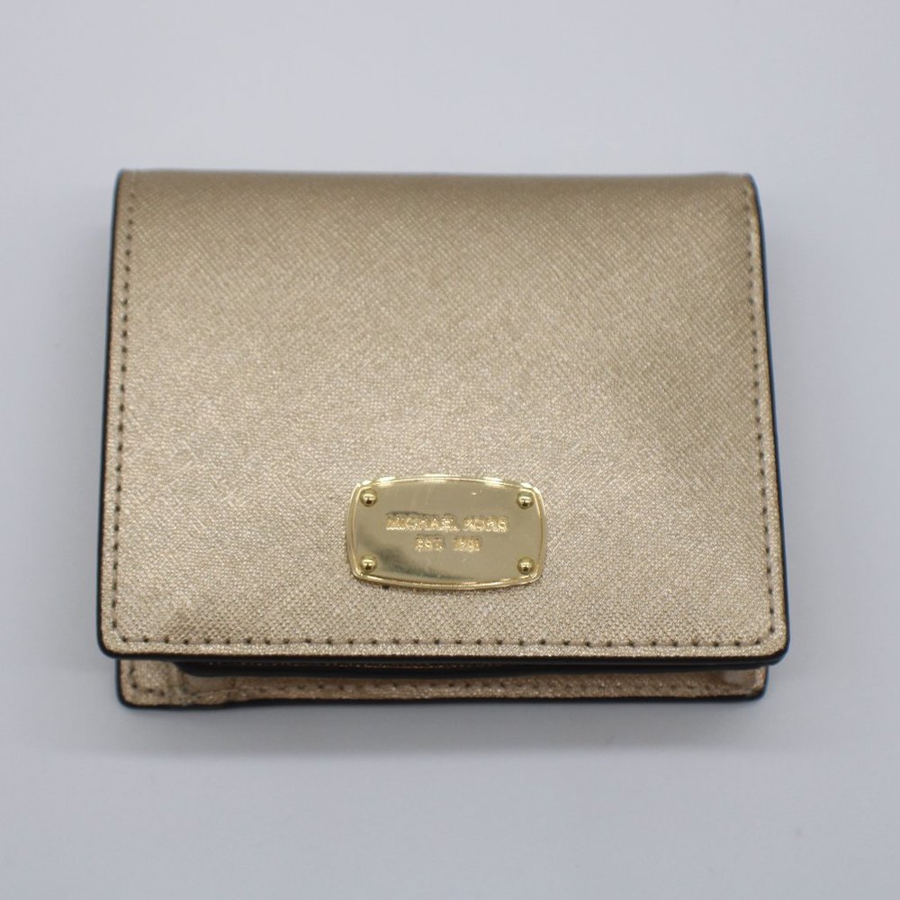 Michael Kors Giftables Jet Set Travel Flap Coin Card Holder